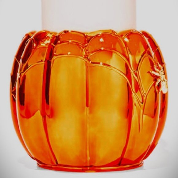 Bath & Body Works Halloween Pumpkin Candle Holder with Light up Glowing Skull - Picture 4 of 5